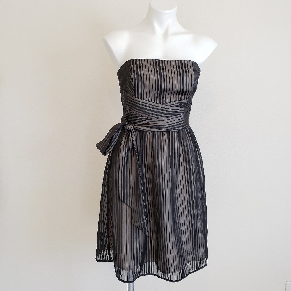 White House Black Market Strapless Cocktail Dress